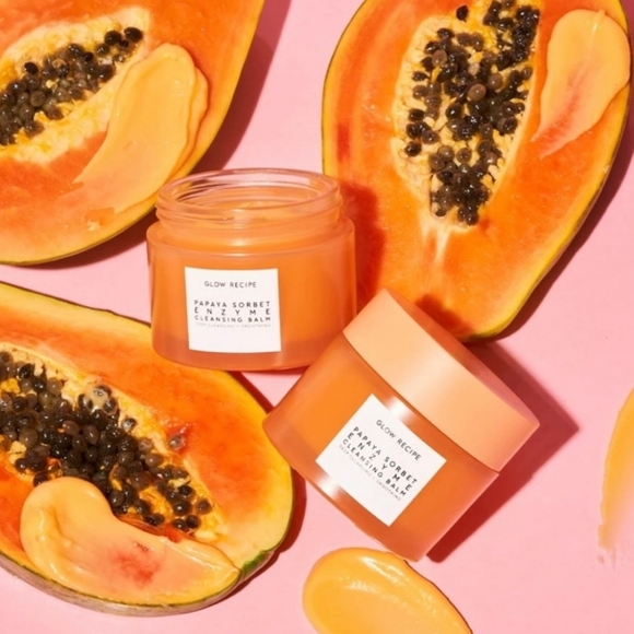 Glow Recipe Papaya Enzyme Cleansing Balm - Picture 1 of 3
